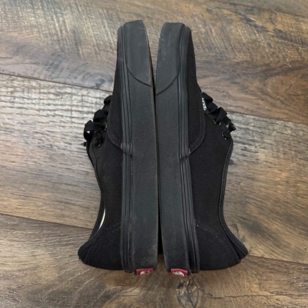 Vans Authentic Triple Black Canvas Low Top Sneakers Womens 6.5 Skate Shoes - Picture 6 of 9